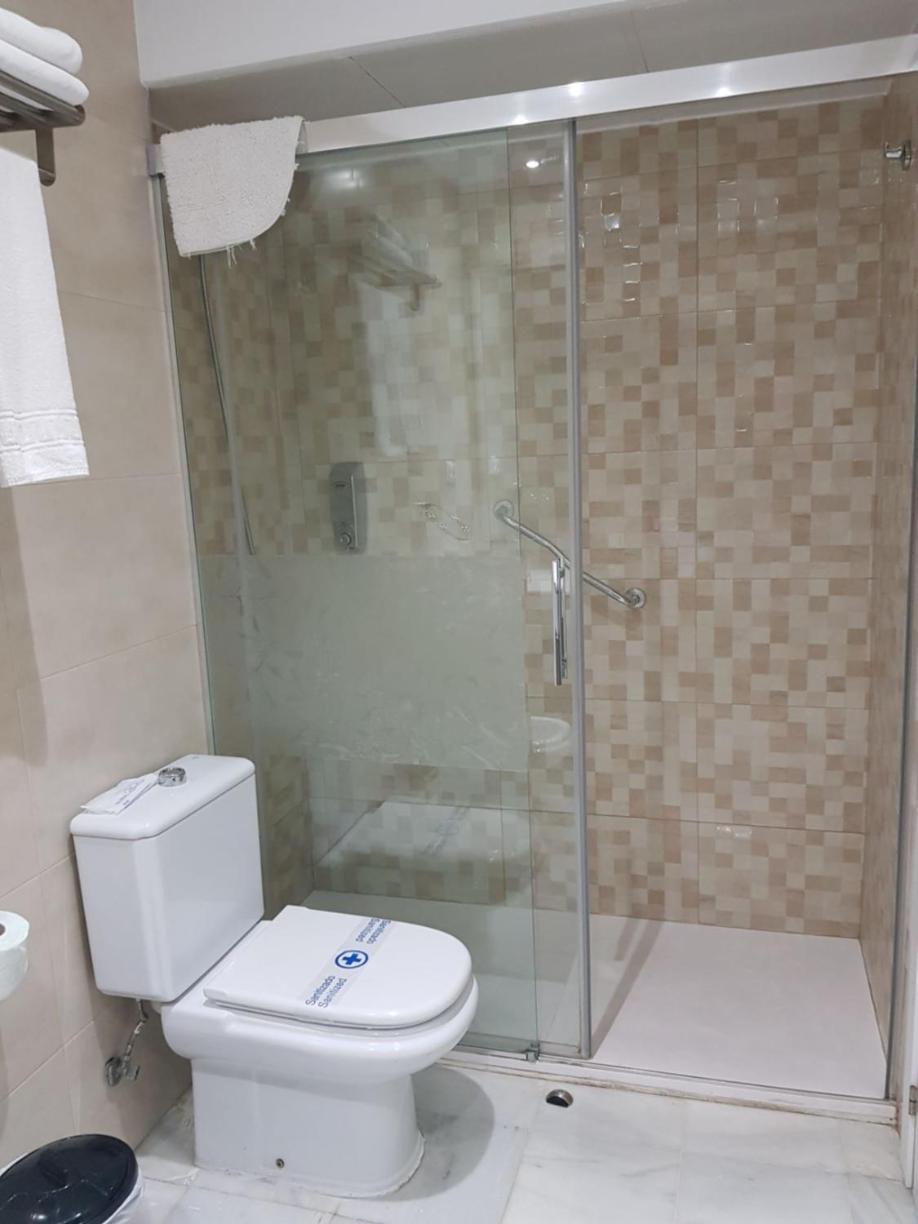 Apartamentos Turisticos Imar Cadiz Exterior photo